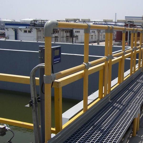 Fiberglass Deck Railing